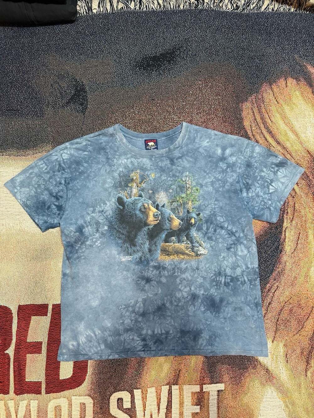 Vintage Polar Graphics Find 11 Black Bears Tie-Dye Graphic Tee